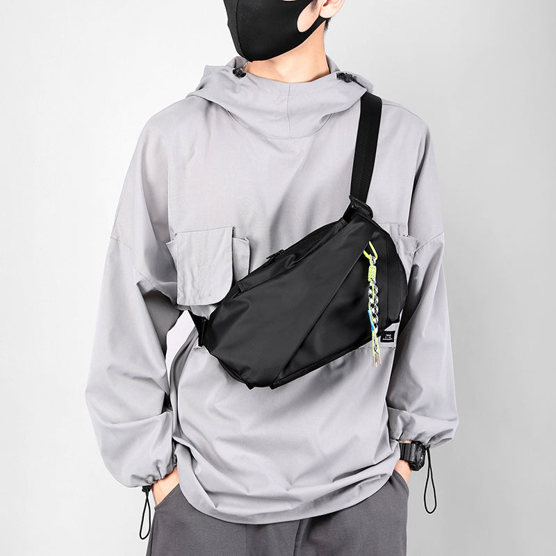 High Quality shoulder bag, high-density nylon fabric, magnetic buckle, flexible, trendy, portable water cup bag, large capacity, fashionable, Men's bag, breathable, smooth zipper, free pendant for same day shipment