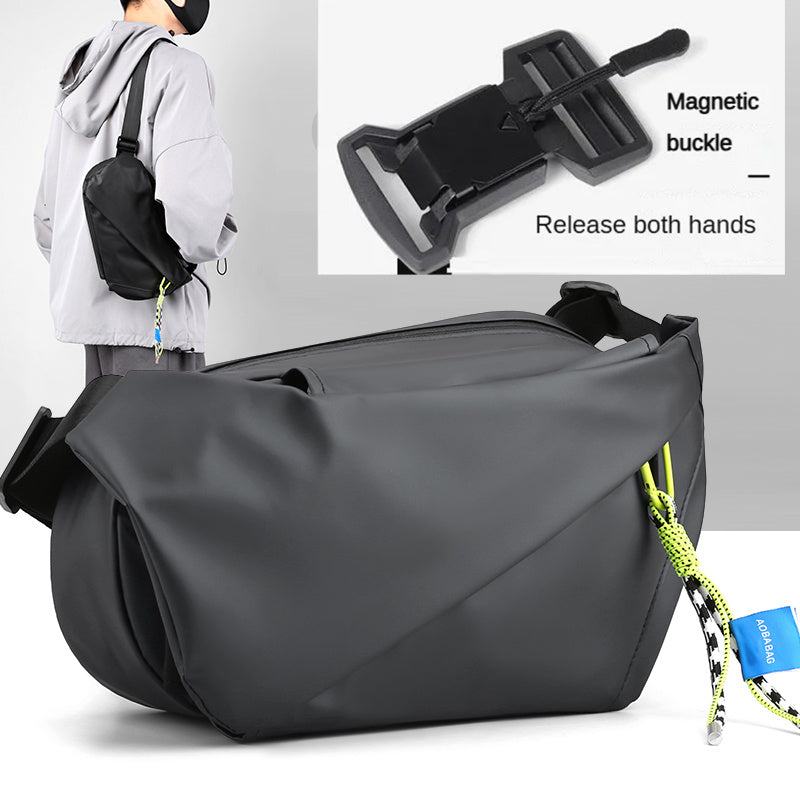 High Quality shoulder bag, high-density nylon fabric, magnetic buckle, flexible, trendy, portable water cup bag, large capacity, fashionable, Men's bag, breathable, smooth zipper, free pendant for same day shipment
